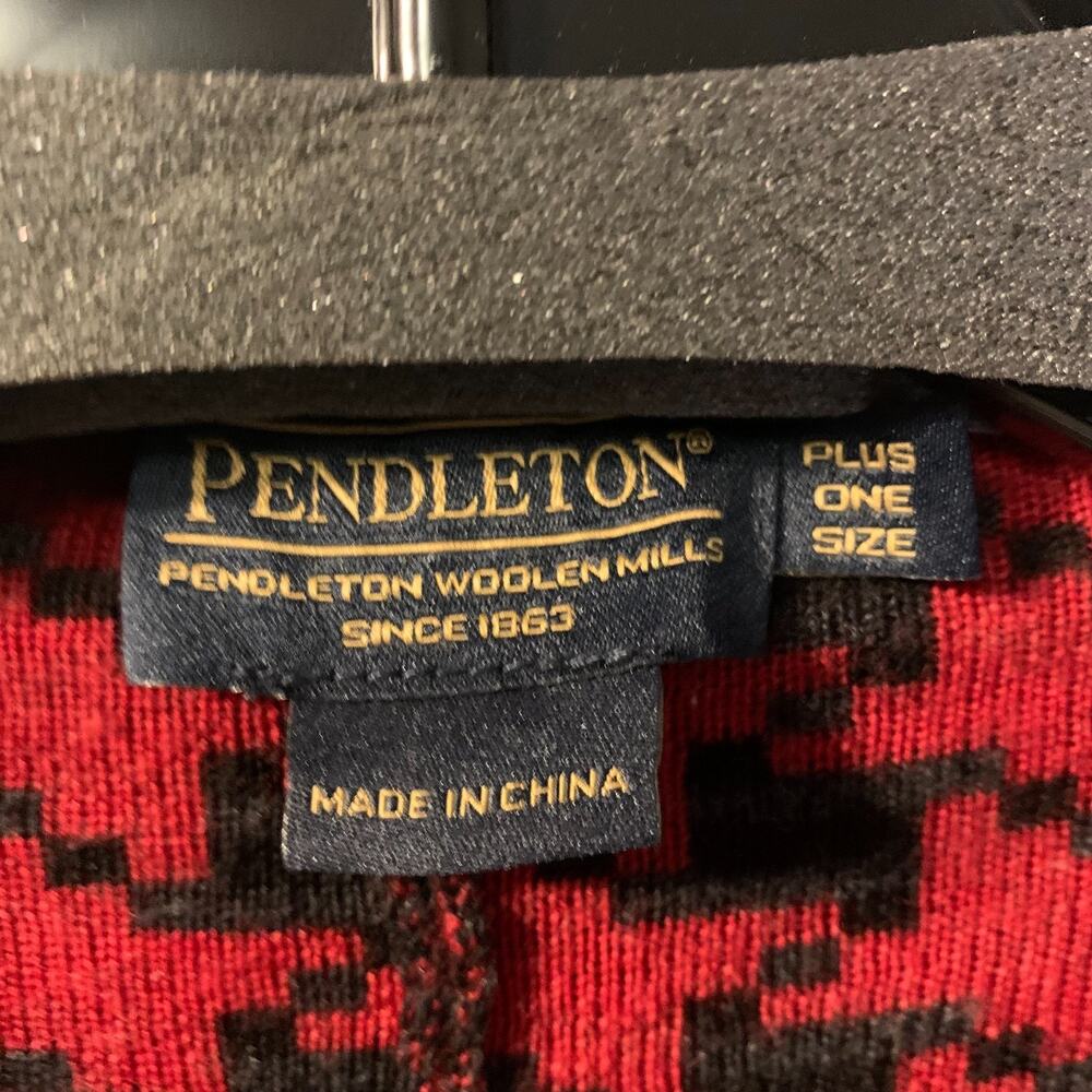Pendleton Women's Houndstooth Merino Wool Cape PLUS One Size Red Black Office - Picture 7 of 8